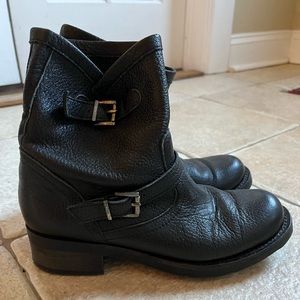 Moto Boot